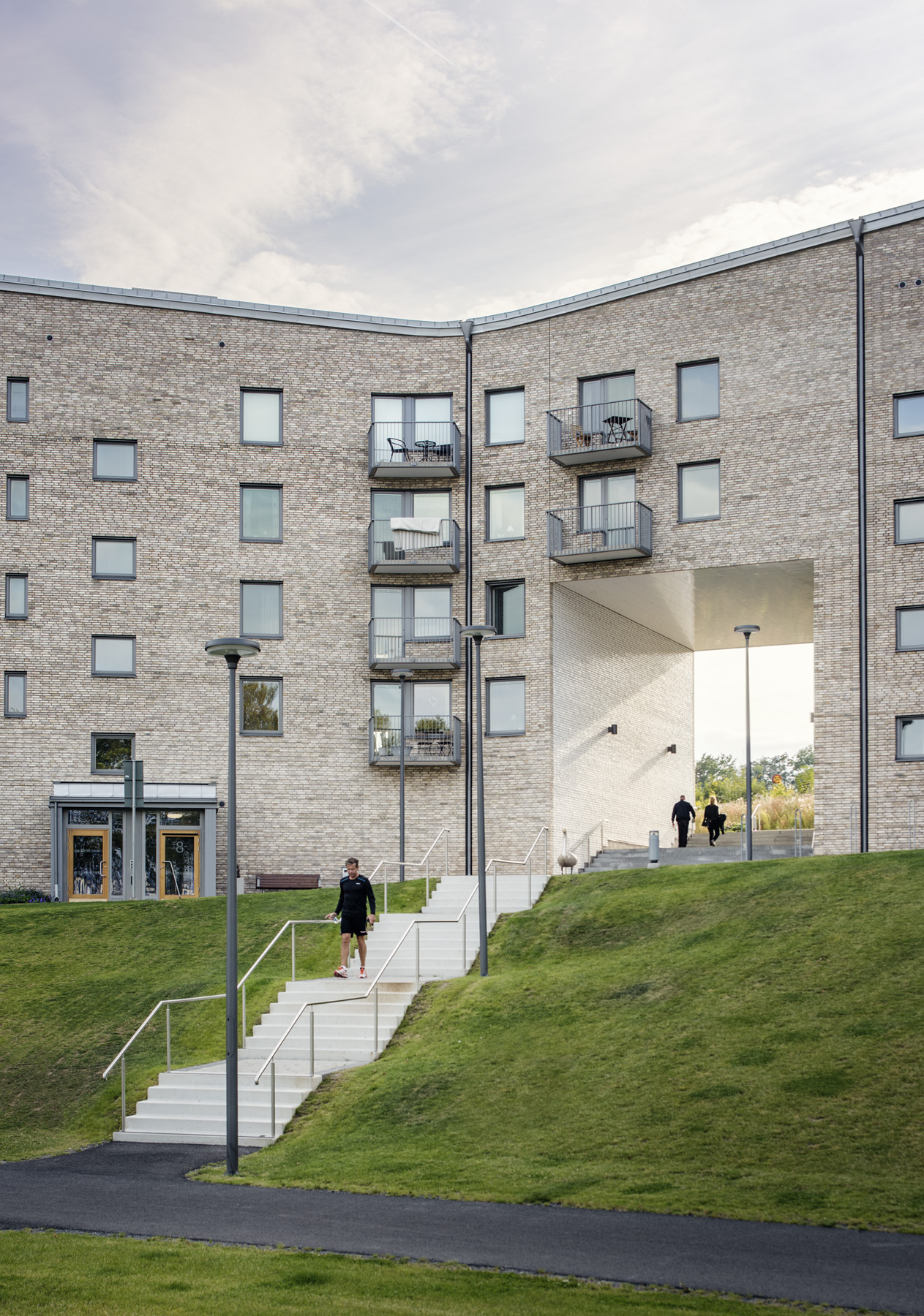 9787 1 Strandängen, Ormhuset