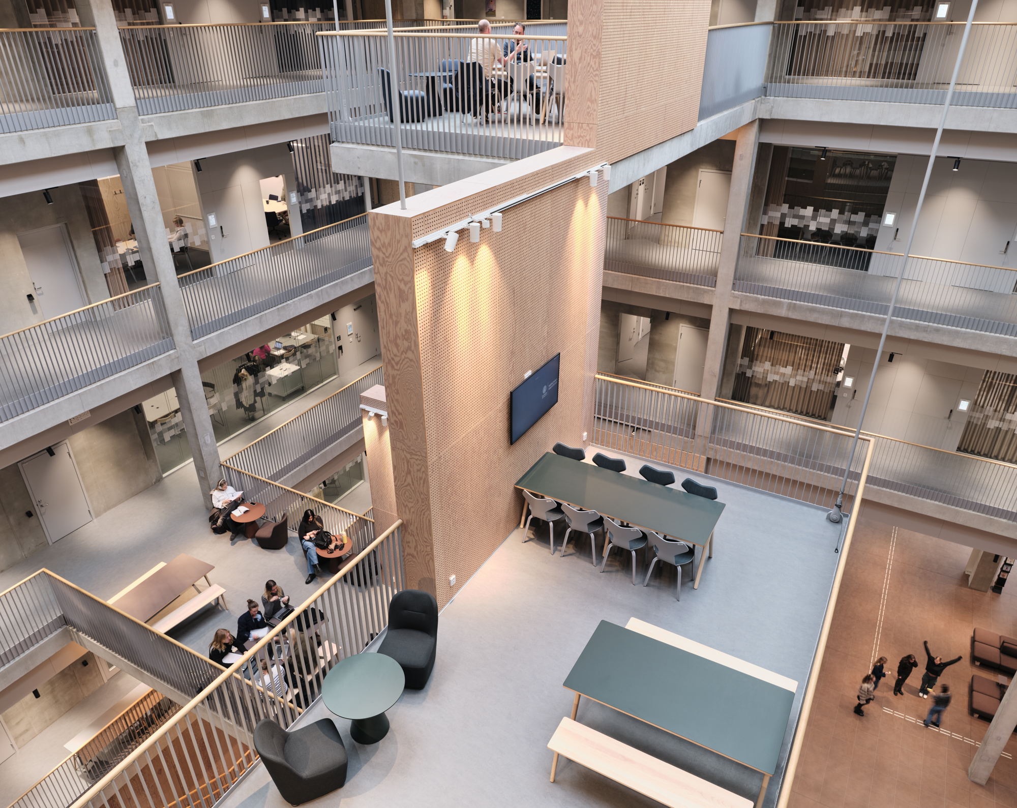 dscf5094 Forum Medicum